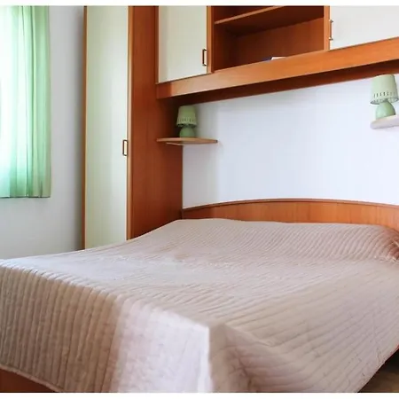 By The Sea Razanj, - 11347 Apartament *